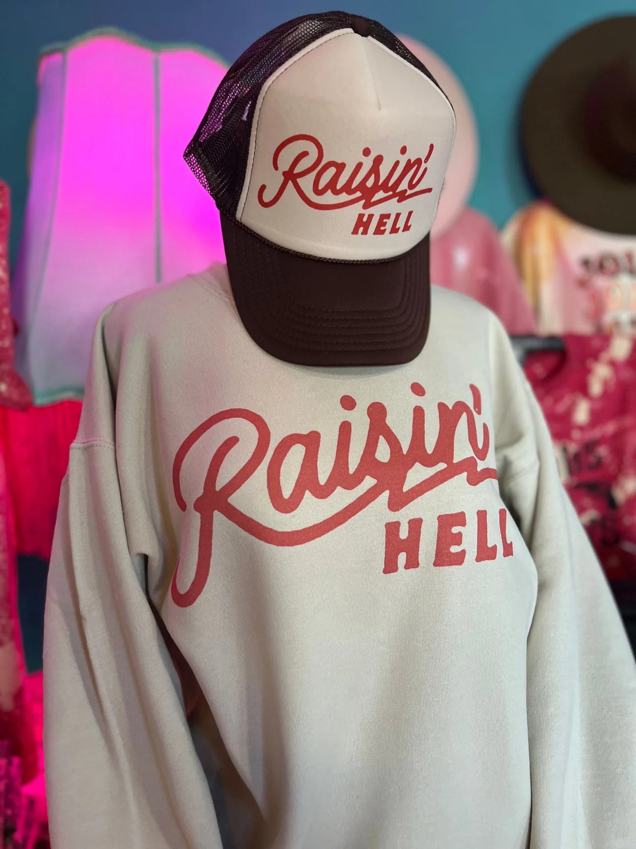 Raisin Hell SWEATSHIRT - Cream