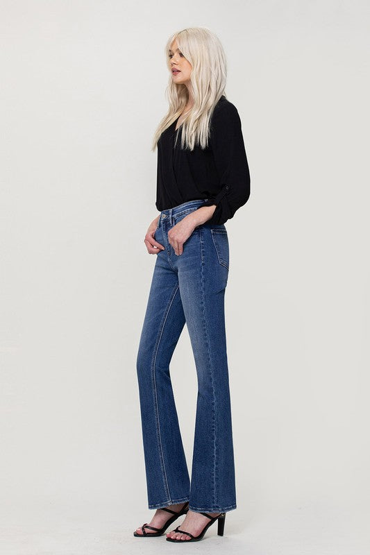 HIGH RISE STRETCH SLIM BOOTSCUT